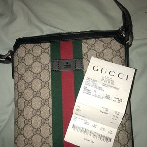 Gucci messenger bag